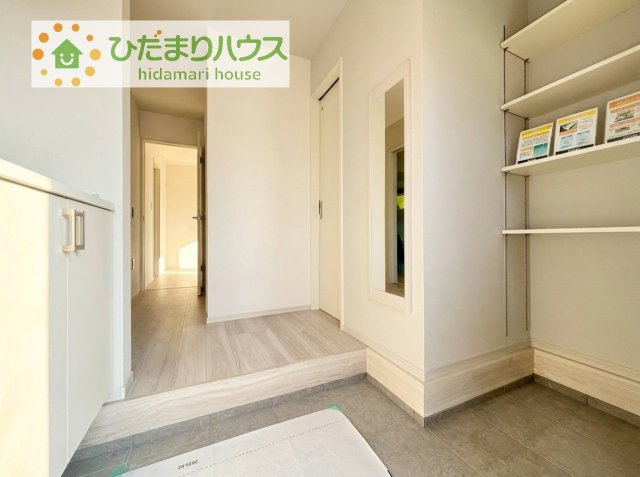 【玄関】 | 土浦市上高津2期　新築戸建　6号棟 | 家族の靴をたっぷり収納！大型シューズクローゼット付き(^^♪