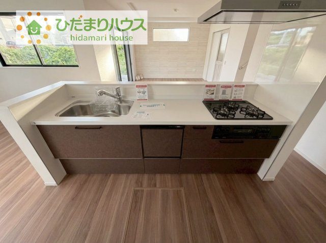 【キッチン】 | 土浦市上高津2期　新築戸建　3号棟 | 料理をしながらでも、ご家族との会話を楽しめる対面式キッチン♪