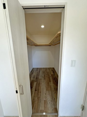 Laximo【キャッシュバック対象物件】の収納|たっぷりとした収納スペースです