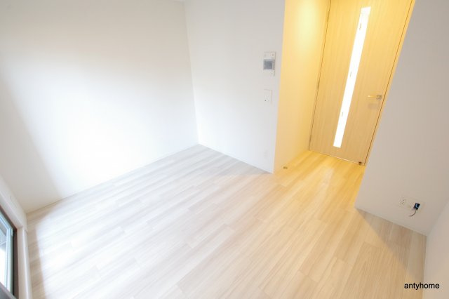 エスリード大阪梅田リュクス　仲介手数料無料の洋室