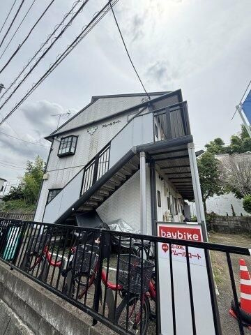 アムールコートの外観