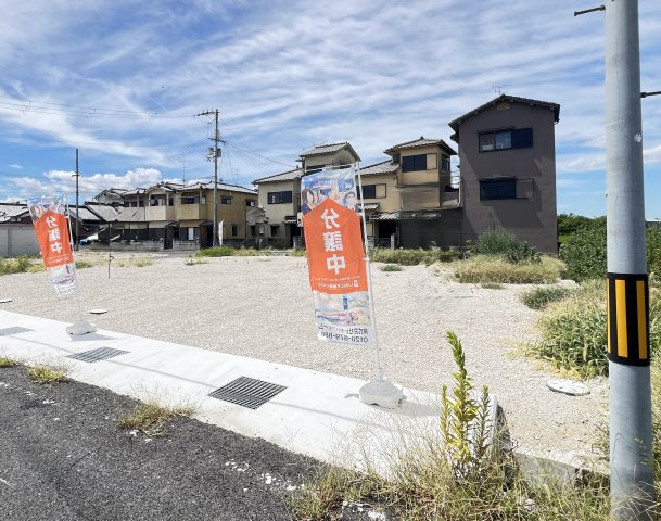 田原本町大字平田の前面道路含む現地写真