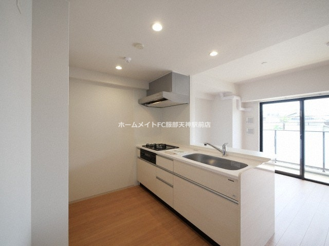 トリニティ豊中本町のキッチン