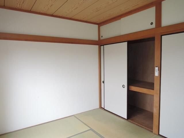 サンテラスの収納
