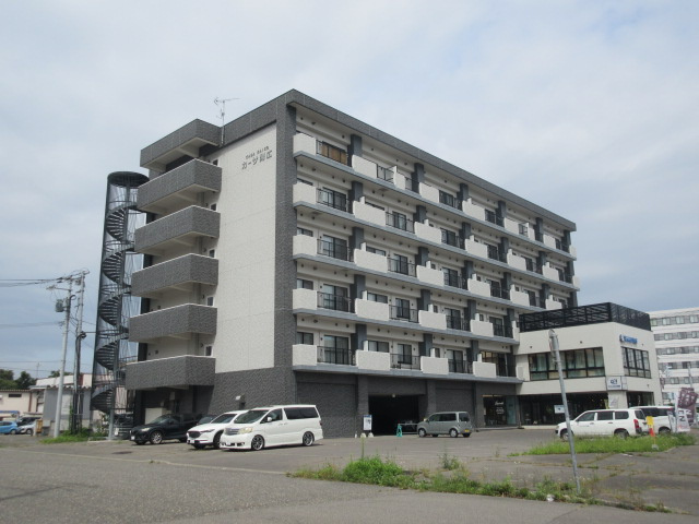カーサ開広の外観