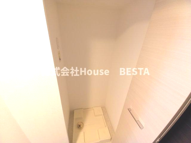 S-RESIDENCE神戸磯上通の洗面所