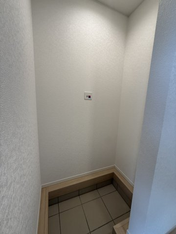 クレイドルガーデン防府市新田 第8の収納|玄関のシューズクローゼットです。