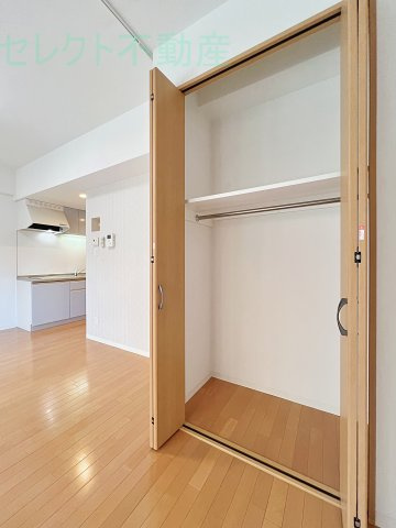 名古屋市中区新栄１丁目の賃貸マンションの収納