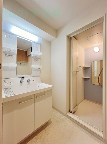 名古屋市中区新栄１丁目の賃貸マンションの洗面所