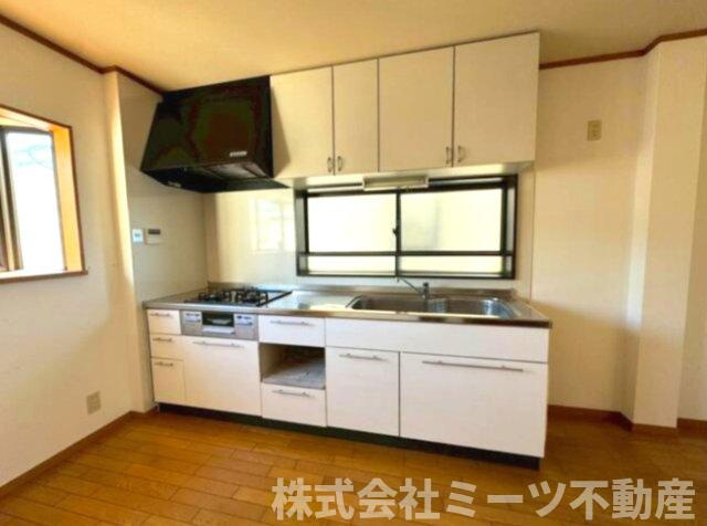 東大阪市昭和町　中古戸建のキッチン