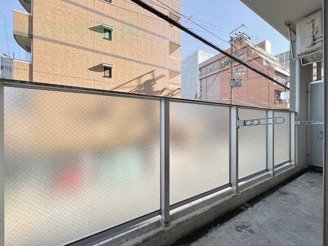 名古屋市中区新栄１丁目の賃貸マンションのバルコニー