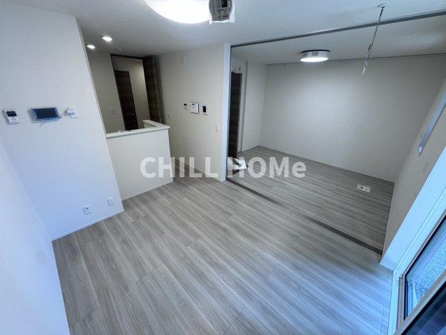 Σresidence歌川町　A棟の居間・リビング|当社、チルホームのHPもご覧ください(^^)/物件情報多数♪