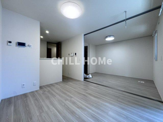 Σresidence歌川町　A棟の居間・リビング|当社、チルホームのHPもご覧ください(^^)/物件情報多数♪