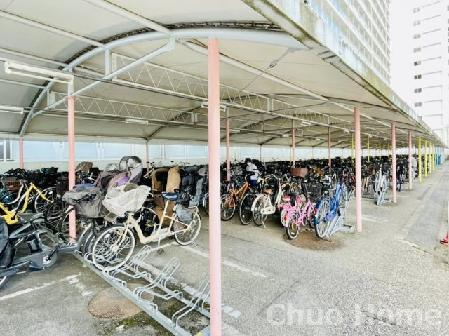 西葛西ハイツD棟の駐輪場|【自転車置き場】最新の空き状況や費用などの詳細は担当スタッフまでお問い合わせください。