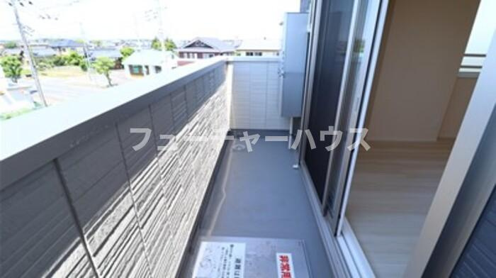 コンフォート　那珂のバルコニー