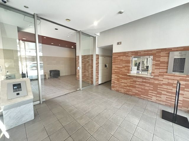 ライオンズ赤坂セントマークス　赤坂小学校区のロビー|ライオンズ赤坂セントマークス