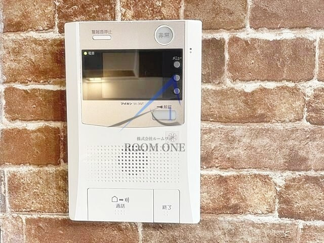 THE OXFORD FLATのセキュリティ|モニター付きインターホンです。