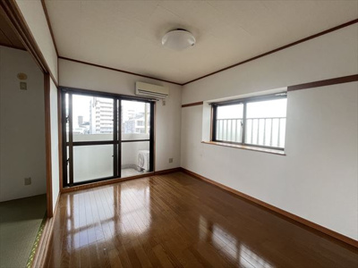  | NEWアーバン比屋根