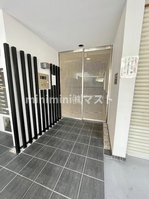 ソシオ心斎橋のロビー