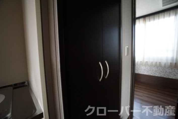 クレスト中府の収納