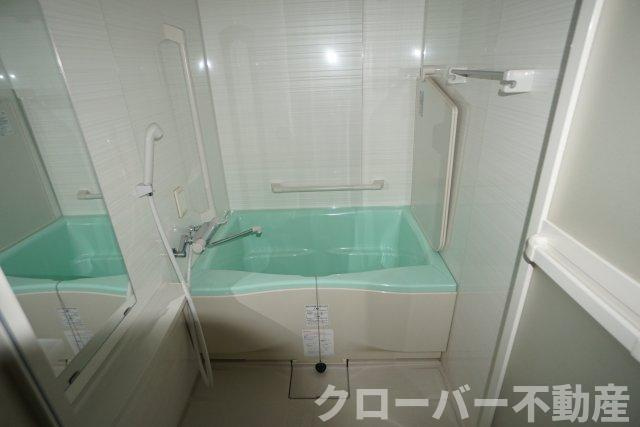 クレスト中府の浴室