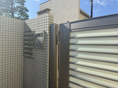 【エントランス】