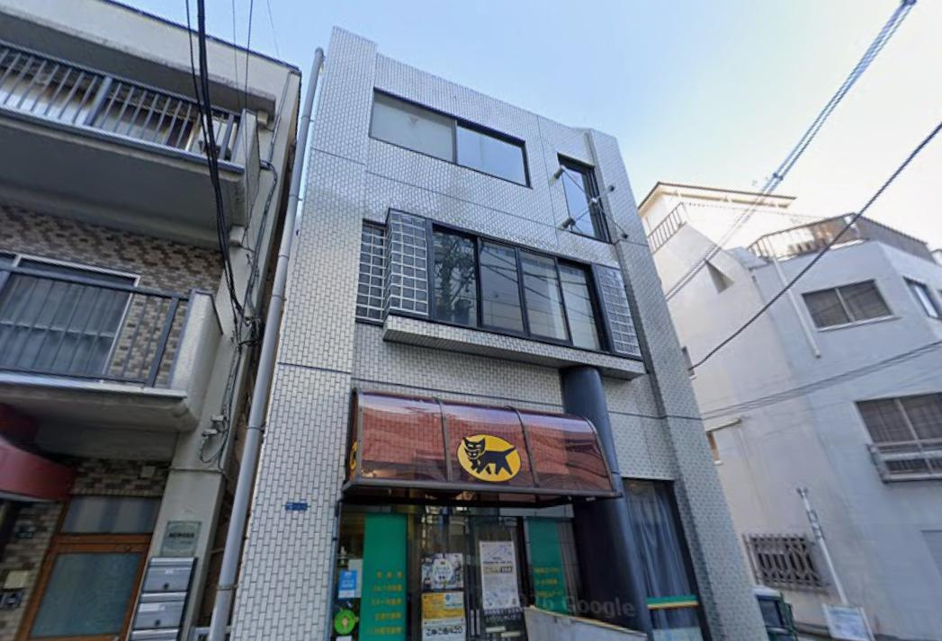 新宿区高田馬場２丁目の店舗事務所の外観