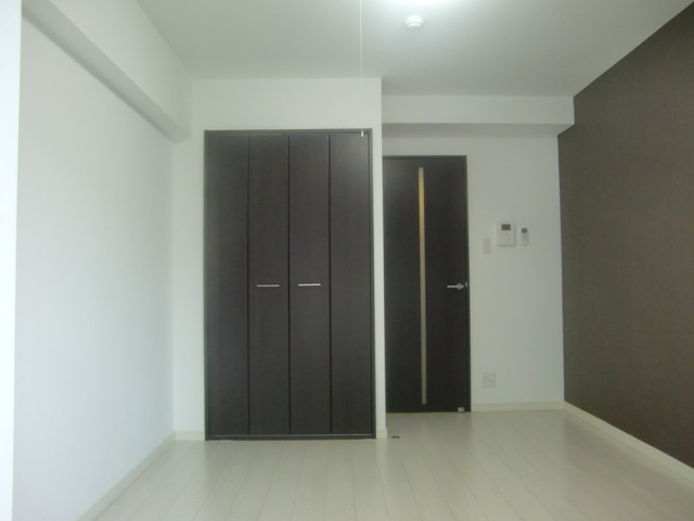 ＫＴＧ　ＲＥＳＩＤＥＮＣＥ　芦屋西の洋室
