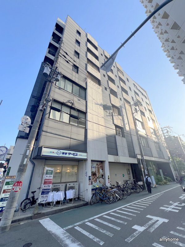 M＋FLATSの外観