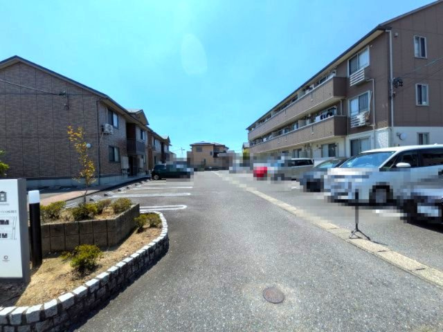 コートハウス岐陽Ⅱ　Cの駐車場