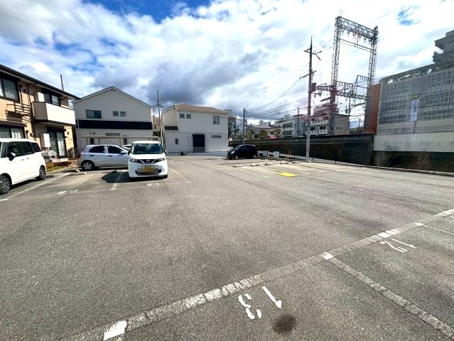 アマービレ恵美坂の駐車場