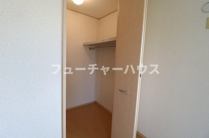 リビングタウン東海　Ｅ棟の収納