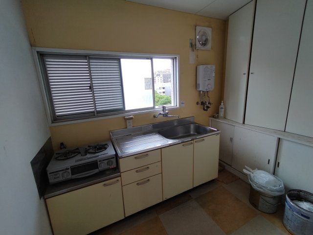吹田市垂水町３丁目の店舗事務所