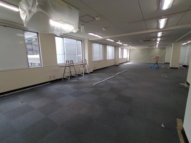 吹田市垂水町３丁目の店舗事務所