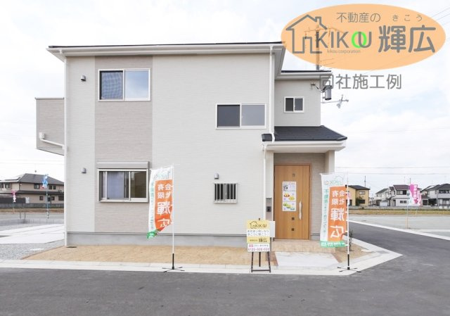加古川市第11平岡町一色（全1棟）　新築の外観|同社施工例です。