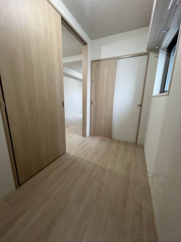 リビオメゾン新大阪の寝室