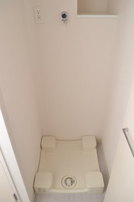 【設備】 | プレサンス心斎橋ルティア | 洗濯機置き場です