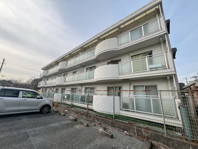 大町マンションの外観