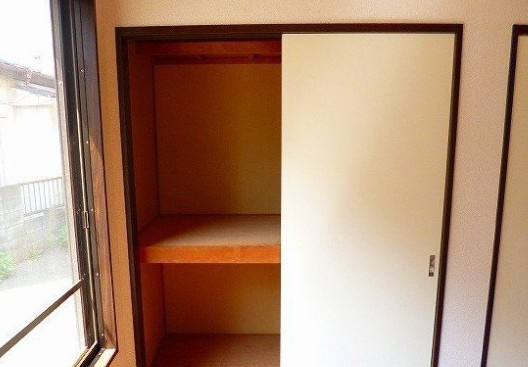 パールハイツ新河岸の収納