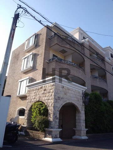 西東京市東伏見４丁目の賃貸マンションの外観