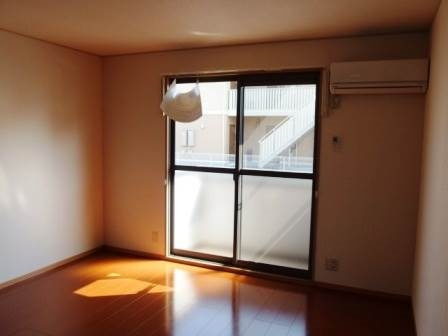 COZYCOURT東岡崎の居間・リビング