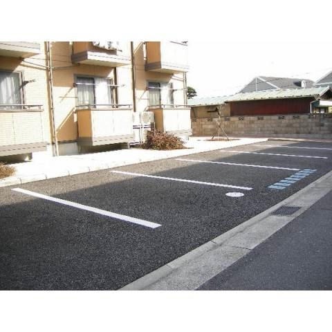 COZYCOURT東岡崎の駐車場