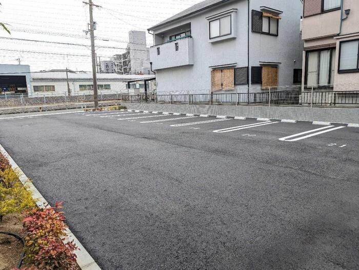 East Hillsの駐車場|駐車場です