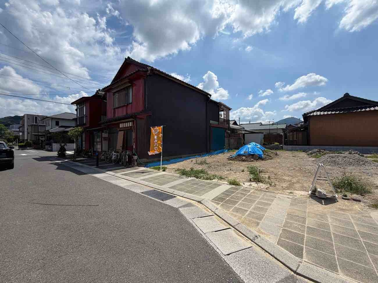 石坪町（3期）の前面道路含む現地写真|現地（2026年7月25日）撮影