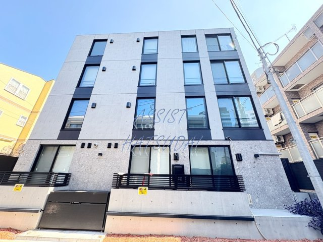 ＬＡＰｉＳ西新宿五丁目の外観