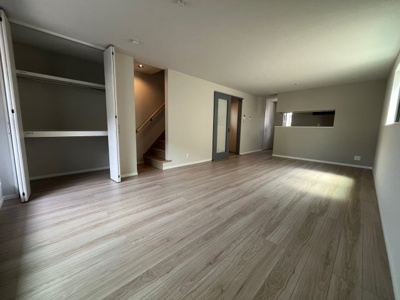 【居間・リビング】 | 鈴蘭台東町６丁目　中古戸建
