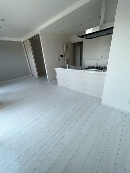 さくらHills ROKUBAN Platinum Residenceの居間・リビング