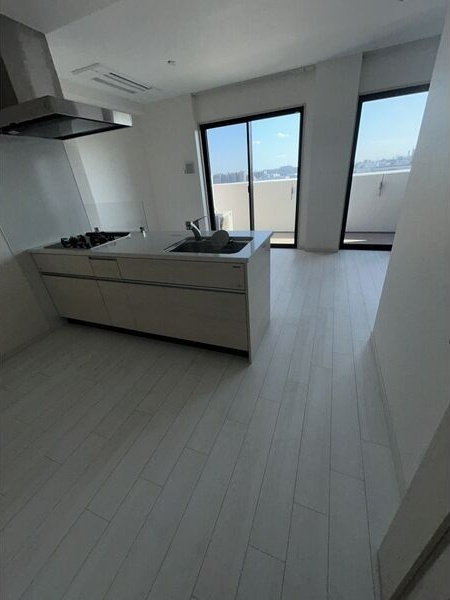 さくらHills ROKUBAN Platinum Residenceのキッチン