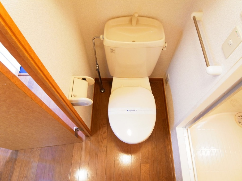 レオパレスサニーハイツ　アオキ のトイレ