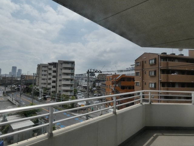 クレッセント武蔵小杉グランディズ壱番館